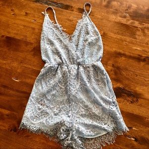 Baby blue lace romper